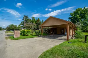 8002 Richland Dr, Houston, TX 77028 - Photo 3