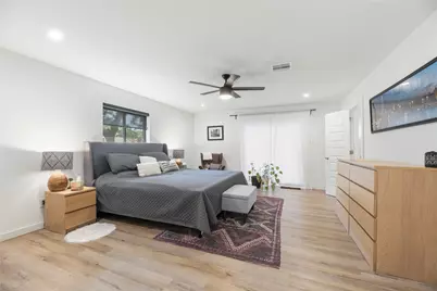1754 Conrad Sauer Drive, Houston, TX 77043 - Photo 15