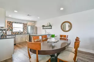 17812 Vera Cruz Blvd, Galveston, TX 77554 - Photo 11