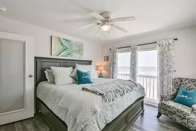 17812 Vera Cruz Boulevard, Galveston, TX 77554 - Photo 15