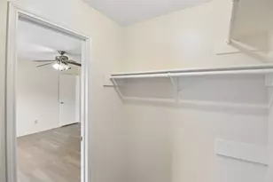 6606 Grand Haven Dr, Houston, TX 77088 - Photo 33
