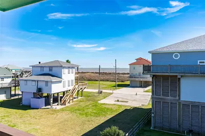 110 Ocean View Drive, Port Bolivar, TX 77650 - Photo 35