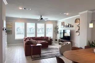 5614 Green Rise Ln, Houston, TX 77091 - Photo 9