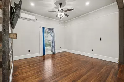 1519 17th St, Galveston, TX 77550 - Photo 17