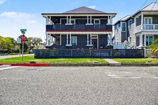 1519 17th St, Galveston, TX 77550 - Photo 1