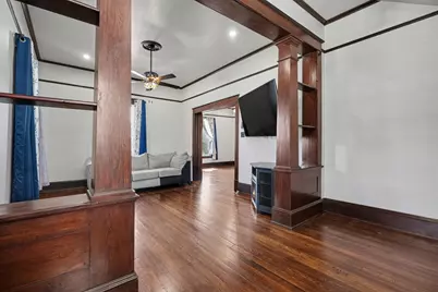 1519 17th St, Galveston, TX 77550 - Photo 11