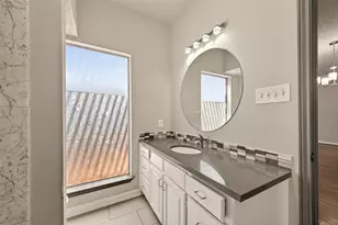 4024 Breakwood Dr, Houston, TX 77025 - Photo 23