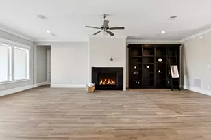 2339 Pale Star Dr, Conroe, TX 77384 - Photo 13