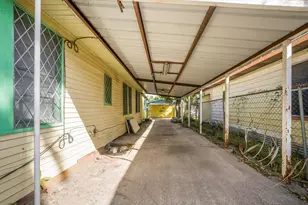 7135 Ave E, Houston, TX 77011 - Photo 25