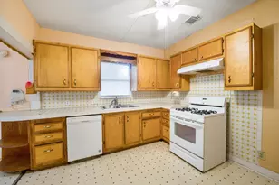 7135 Ave E, Houston, TX 77011 - Photo 15