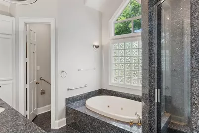 3106 Sackett Street, Houston, TX 77098 - Photo 19
