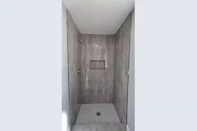 7807 Bellerive Dr Drive, Houston, TX 77036 - Photo 35