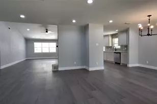 7807 Bellerive Dr Dr, Houston, TX 77036 - Photo 17
