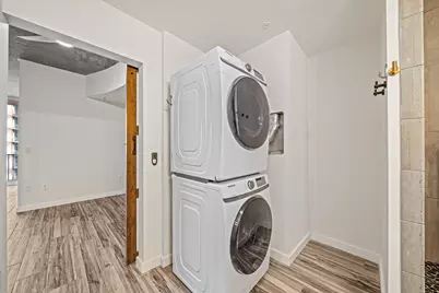 5925 Almeda Road #11406, Houston, TX 77004 - Photo 7