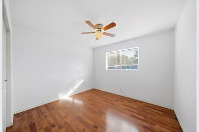 11002 Hammerly Boulevard #27, Houston, TX 77043 - Photo 15