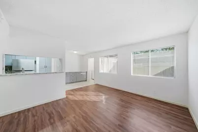 11002 Hammerly Boulevard #27, Houston, TX 77043 - Photo 7