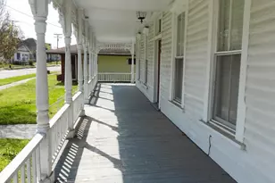 404 S Lasalle St, Navasota, TX 77868 - Photo 3