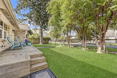 3906 Beggs Street, Houston, TX 77009 - Photo 3