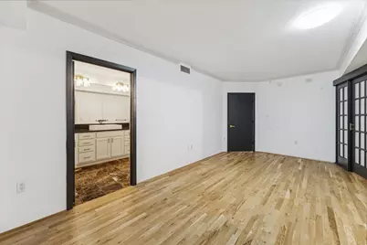 3030 Post Oak Boulevard #203, Houston, TX 77056 - Photo 9