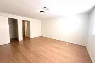 9706 Crestdale Cir, Houston, TX 77080 - Photo 19