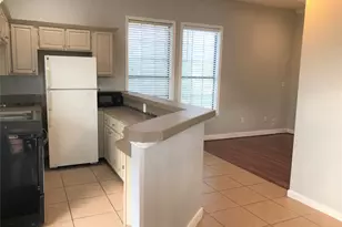 543 W 27th St, Houston, TX 77008 - Photo 3