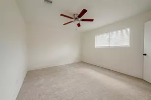 934 Goldfinch Ave, Sugar Land, TX 77478 - Photo 33