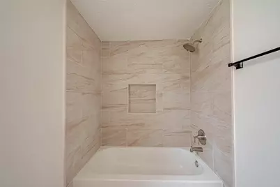934 Goldfinch Avenue, Sugar Land, TX 77478 - Photo 11