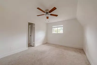 934 Goldfinch Avenue, Sugar Land, TX 77478 - Photo 29