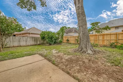 934 Goldfinch Avenue, Sugar Land, TX 77478 - Photo 43