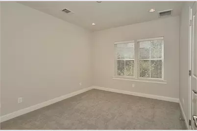 215 Willow Street, Shenandoah, TX 77384 - Photo 15