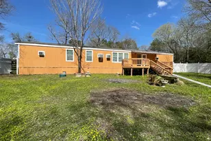 9677 Longstreet Rd, Willis, TX 77318 - Photo 27
