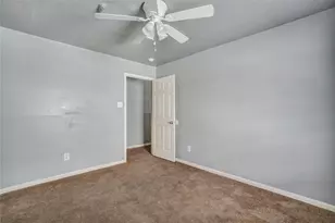 10055/10053 Sharpton Dr, Houston, TX 77038 - Photo 19