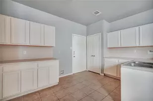 10055/10053 Sharpton Dr, Houston, TX 77038 - Photo 11