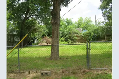 801 Cub Lane, Richmond, TX 77469 - Photo 9
