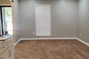 2010 S Palm Ct, Pasadena, TX 77502 - Photo 13