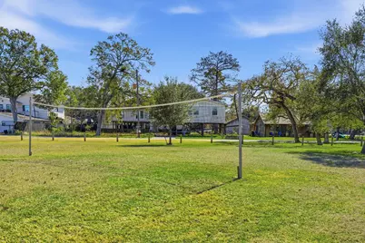 2002 Cove Park Drive, Kemah, TX 77565 - Photo 47