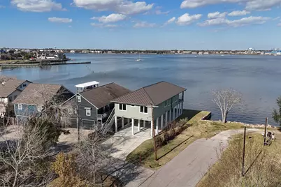2002 Cove Park Drive, Kemah, TX 77565 - Photo 39