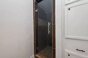 7718 Morley St, Houston, TX 77061 - Photo 23