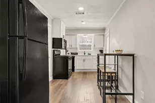 1319 Antone St, Bryan, TX 77803 - Photo 25