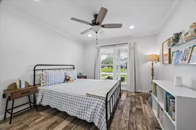 1801 Lazy Creek Lane, Pearland, TX 77581 - Photo 17