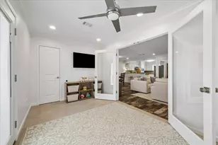 1801 Lazy Creek Ln, Pearland, TX 77581 - Photo 11