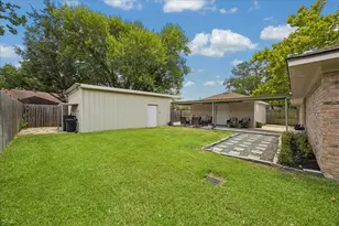 1801 Lazy Creek Ln, Pearland, TX 77581 - Photo 23