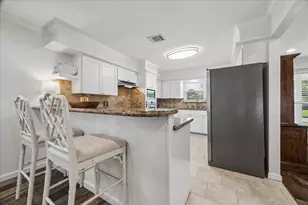 1801 Lazy Creek Ln, Pearland, TX 77581 - Photo 9