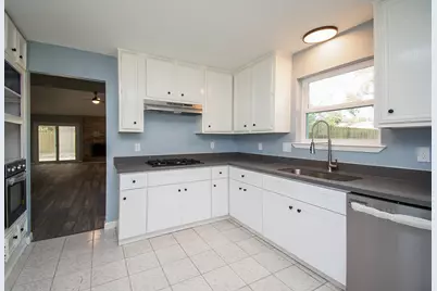 16419 N Bend Drive, Houston, TX 77073 - Photo 11