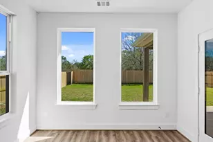 361 Covey Ln, Sealy, TX 77474 - Photo 11