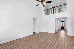 361 Covey Ln, Sealy, TX 77474 - Photo 13