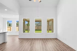 361 Covey Ln, Sealy, TX 77474 - Photo 5