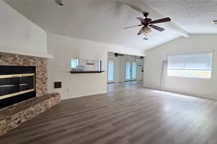 3767 Glade Forest Dr, Houston, TX 77339 - Photo 3