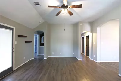5931 Wildbriar Lane, Richmond, TX 77469 - Photo 13