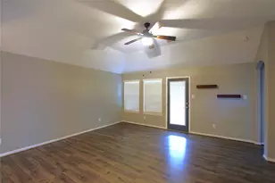 5931 Wildbriar Ln, Richmond, TX 77469 - Photo 11